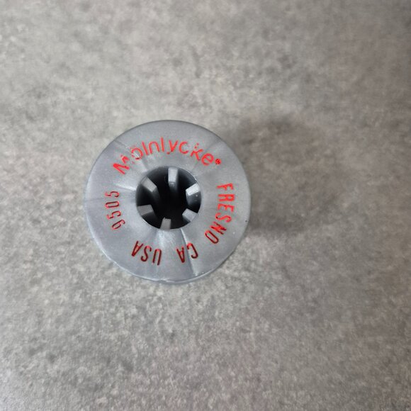 Vintage Tupperware Tuppercraft Stow N Go Sewing Box and Gutermann Thread Lot - Picture 6 of 15